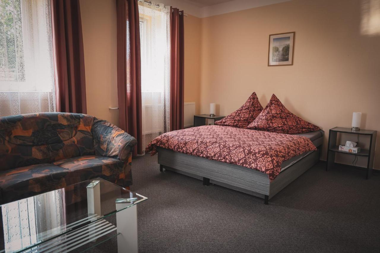 Hotel Apartment Faraon Rumburk Exteriér fotografie